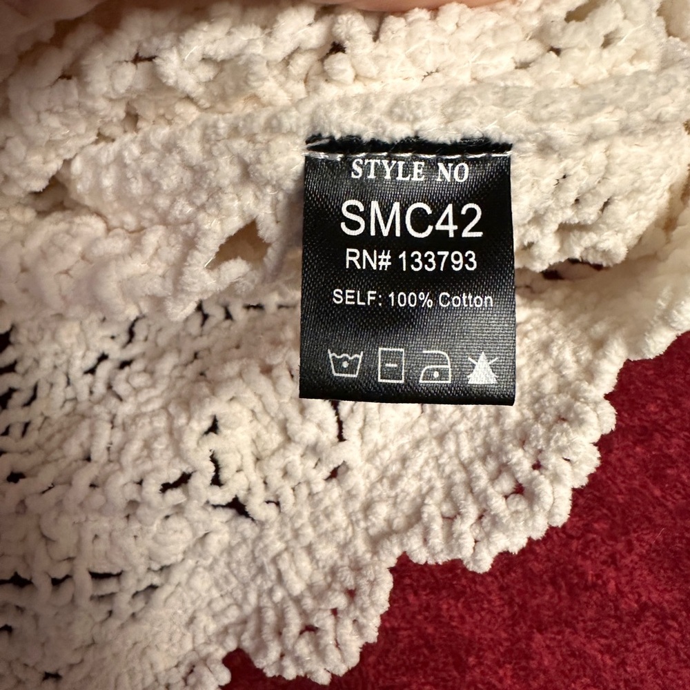 POL Cream crochet sweater. One size - Picture 3 of 6